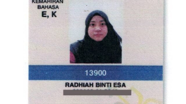 Tourist Guide Johor Radhiah license 02